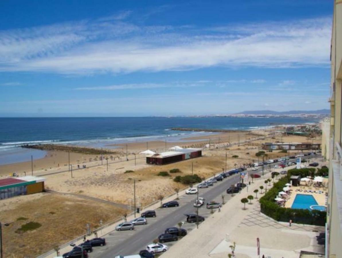 Wonderful Studio Apartment In Front Of The Beach Costa da Caparica Dış mekan fotoğraf